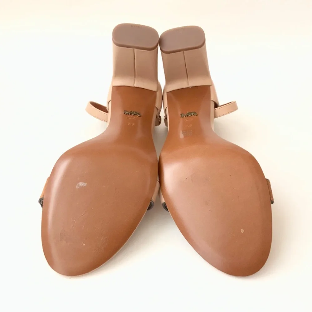 Coach Link Nude Beige Leather Block Heel Ankle Strap Sandals Dress Shoes 8.5